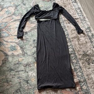 Chic Black Long Sleeve Maxi Dress